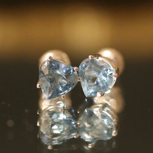 Aquamarine Heart Shape 2.64 Carat 18k White Gold